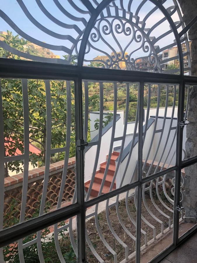 Luxury Suite Terrazze E Vista Mare Taormina Zewnętrze zdjęcie